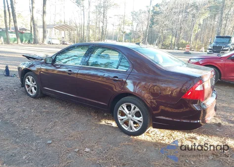 2012 Ford Fusion Se z USA, uszkodzony, nr VIN 3FAHP0HA4CR263226